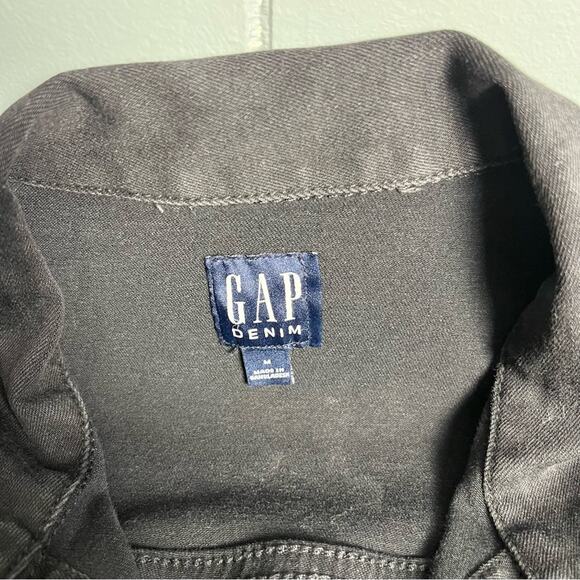 GAP Denim Black Jean Jacket Women’s Size M Classic Stretch Lightweight Coat - Picture 3 of 8